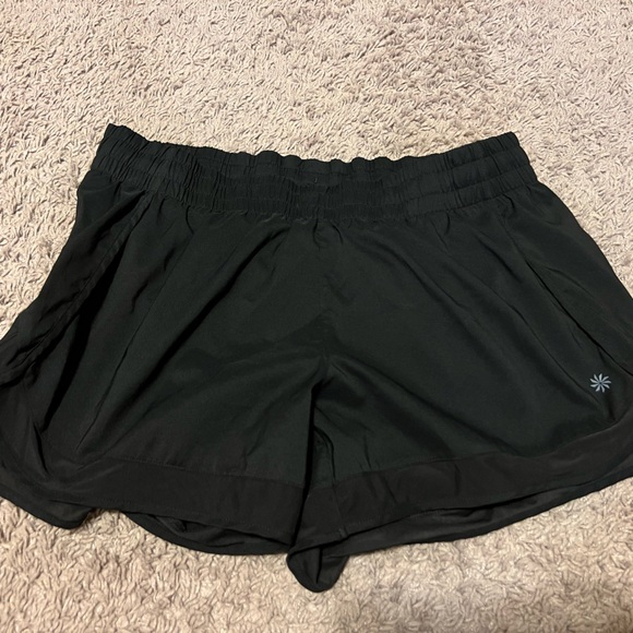Athletica shorts large - Picture 1 of 2